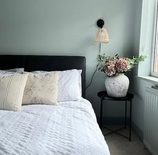 The Cottage, A Perfect Getaway!